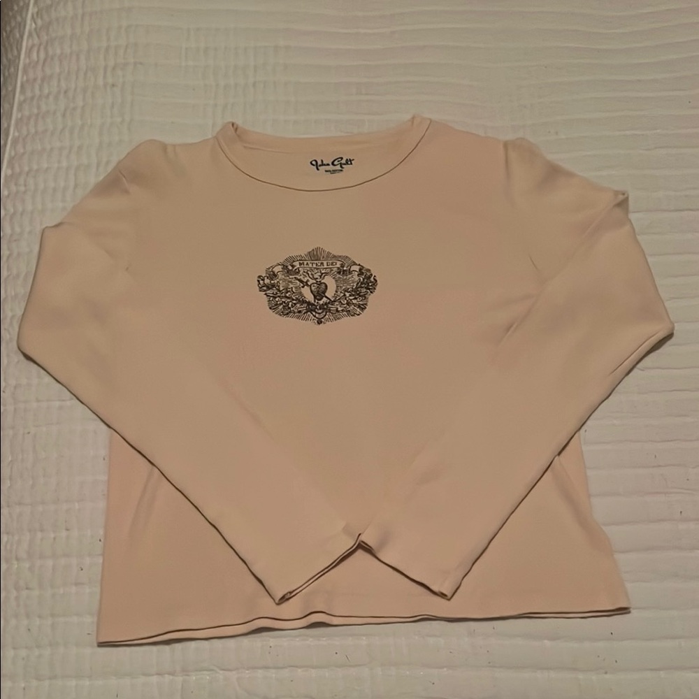 brandy melville/john galt mater dei long sleeve 🖤